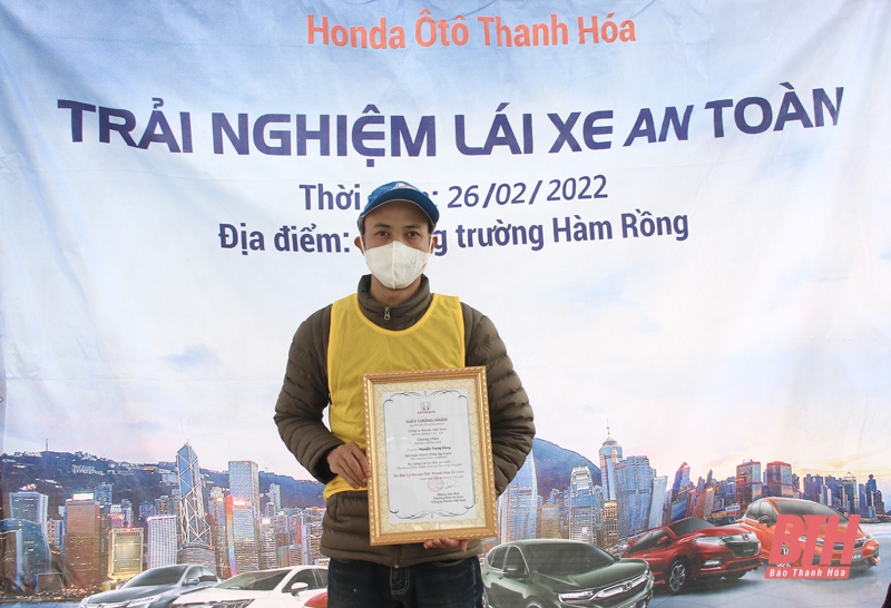 Đại lý Honda Ô tô Thanh Hóa tổ chức tập huấn lái xe an toàn