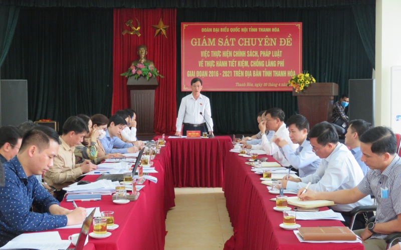 Đoàn ĐBQH tỉnh Thanh Hoá giám sát thực hành tiết kiệm, chống lãng phí tại huyện Hậu Lộc và Sở Y tế