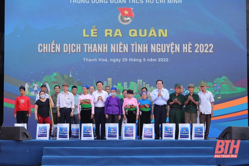 Lễ ra quân Chiến dịch Thanh niên tình nguyện Hè 2022