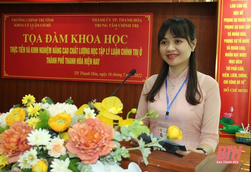 Tọa đàm khoa học “Thực tiễn và kinh nghiệm nâng cao chất lượng học tập lý luận chính trị ở TP Thanh Hóa”