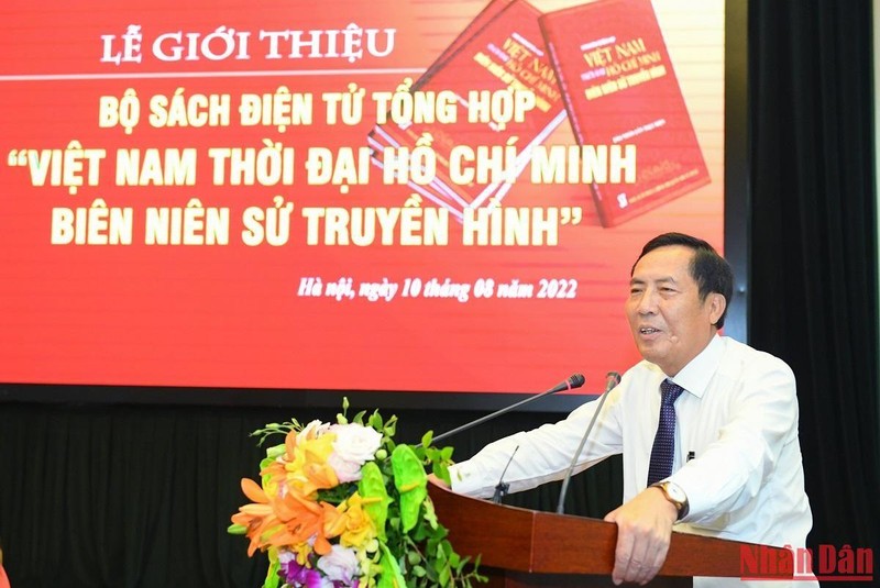 Ra mắt bộ sách điện tử “Việt Nam thời đại Hồ Chí Minh - Biên niên sử truyền hình”