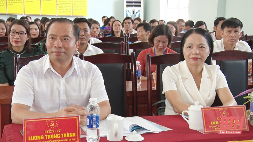 Tọa đàm khoa học “Thực tiễn và kinh nghiệm khắc phục tình trạng ngại học lý luận chính trong cán bộ, đảng viên trị ở thị xã Nghi Sơn hiện nay