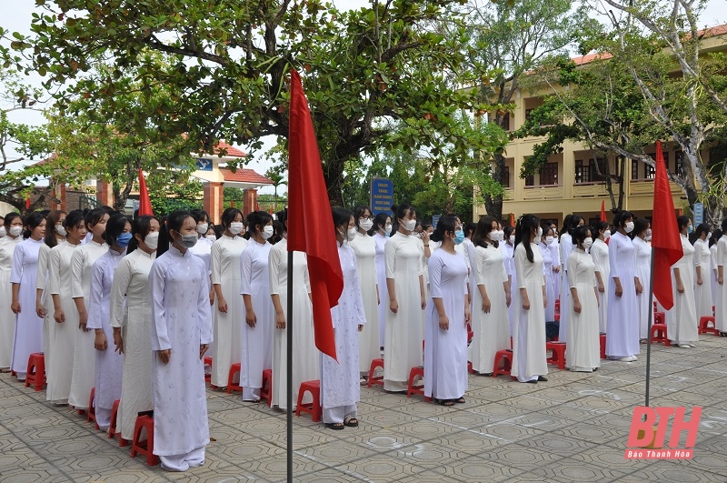 Náo nức không khí khai giảng năm học mới tại nhiều trường học trên địa bàn Thanh Hóa