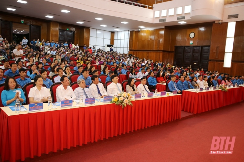 Lễ tôn vinh “Công nhân giỏi xứ Thanh”, “Công chức, viên chức, người lao động tiêu biểu xứ Thanh” năm 2022