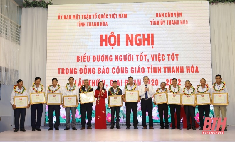 Biểu dương người tốt, việc tốt trong đồng bào Công giáo tỉnh Thanh Hóa lần thứ V, giai đoạn 2020-2022