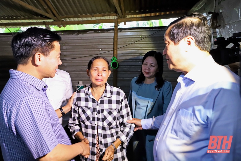 Nghĩa nặng, tình sâu trên đất Quảng - Đà