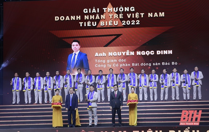 3 doanh nhân trẻ ở Thanh Hóa được vinh danh tại lễ trao Giải thưởng Sao Đỏ 2022