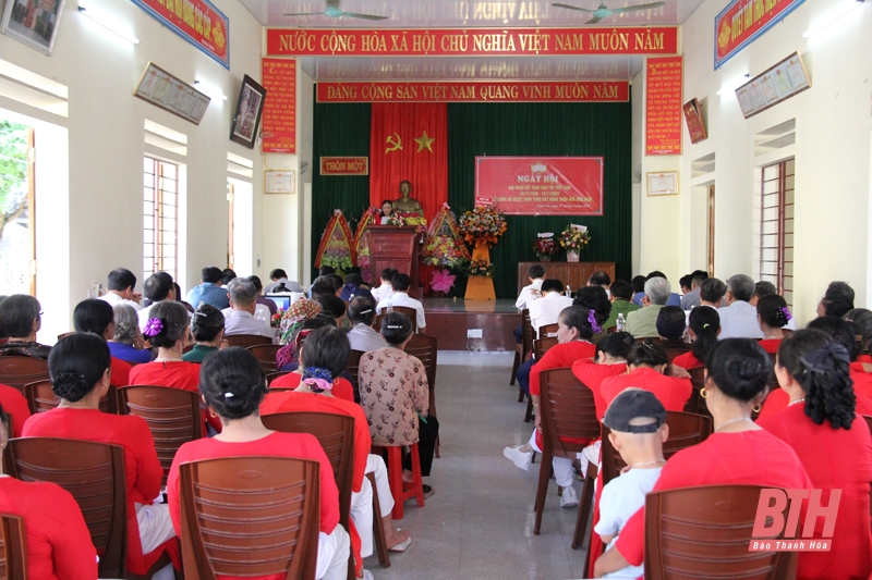 Phó Trưởng đoàn ĐBQH tỉnh Mai Văn Hải dự Ngày hội Đại đoàn kết toàn dân tộc tại khu dân cư thôn 1, xã Liên Lộc (Hậu Lộc)