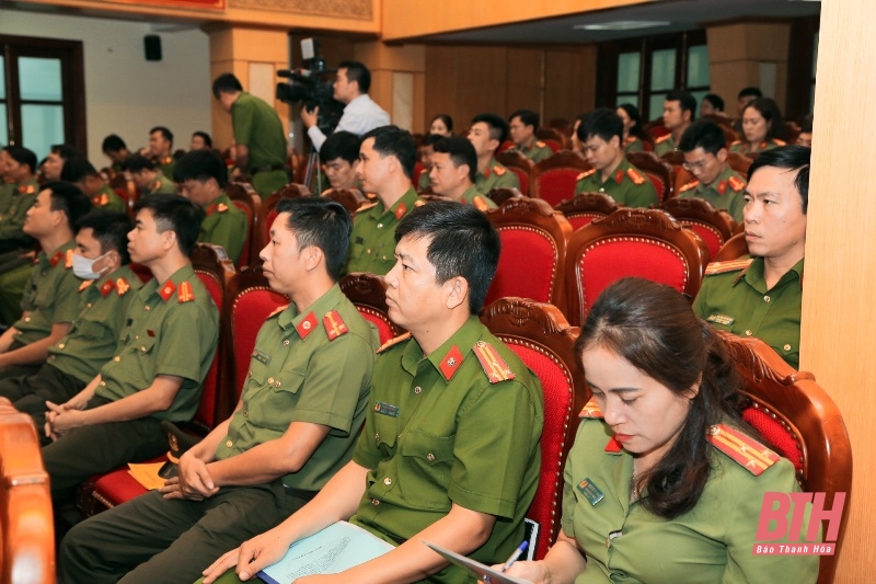 Hội nghị trực tuyến tổng kết công tác tổ chức “Ngày hội toàn dân bảo vệ an ninh Tổ quốc” năm 2022