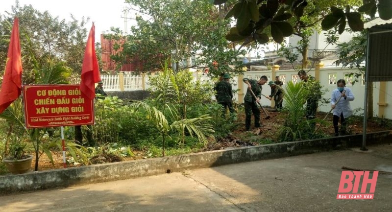 Lữ đoàn Pháo binh 368, Quân đoàn 1 hành quân dã ngoại làm công tác dân vận tại xã Hà Giang, huyện Hà Trung