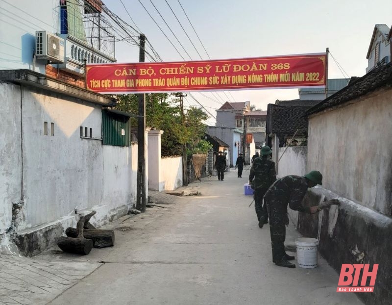 Lữ đoàn Pháo binh 368, Quân đoàn 1 hành quân dã ngoại làm công tác dân vận tại xã Hà Giang, huyện Hà Trung