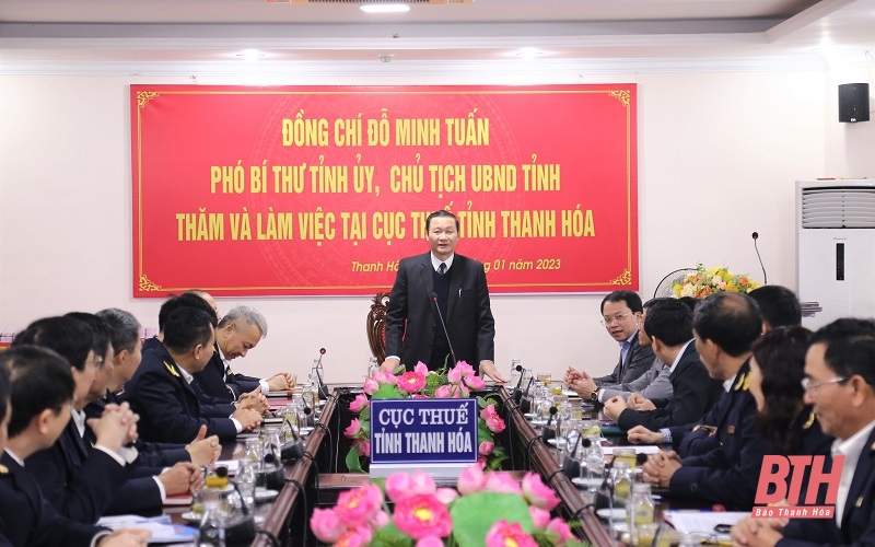 Chủ tịch UBND tỉnh Đỗ Minh Tuấn thăm, kiểm tra tình hình thực hiện nhiệm vụ tại một số cơ quan, đơn vị