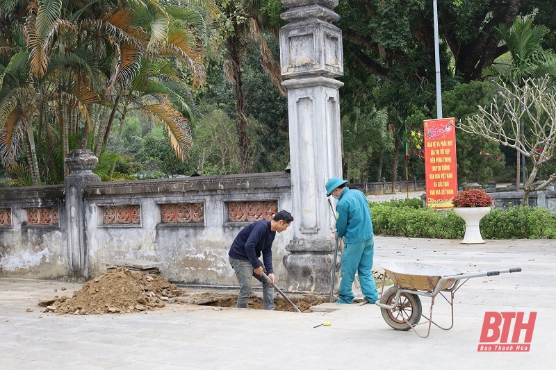 Chuẩn bị cho Lễ đón nhận Di sản văn hóa phi vật thể quốc gia và Lễ hội đền Bà Triệu năm 2023.