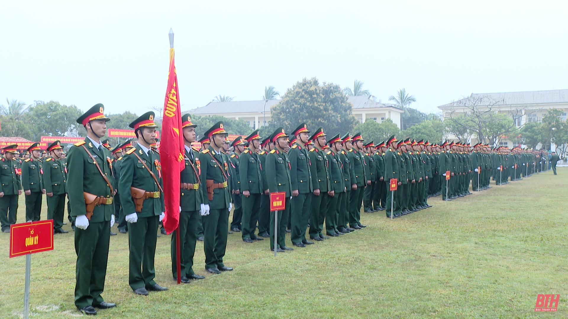 Lực lượng vũ trang Thanh Hóa ra quân huấn luyện năm 2023