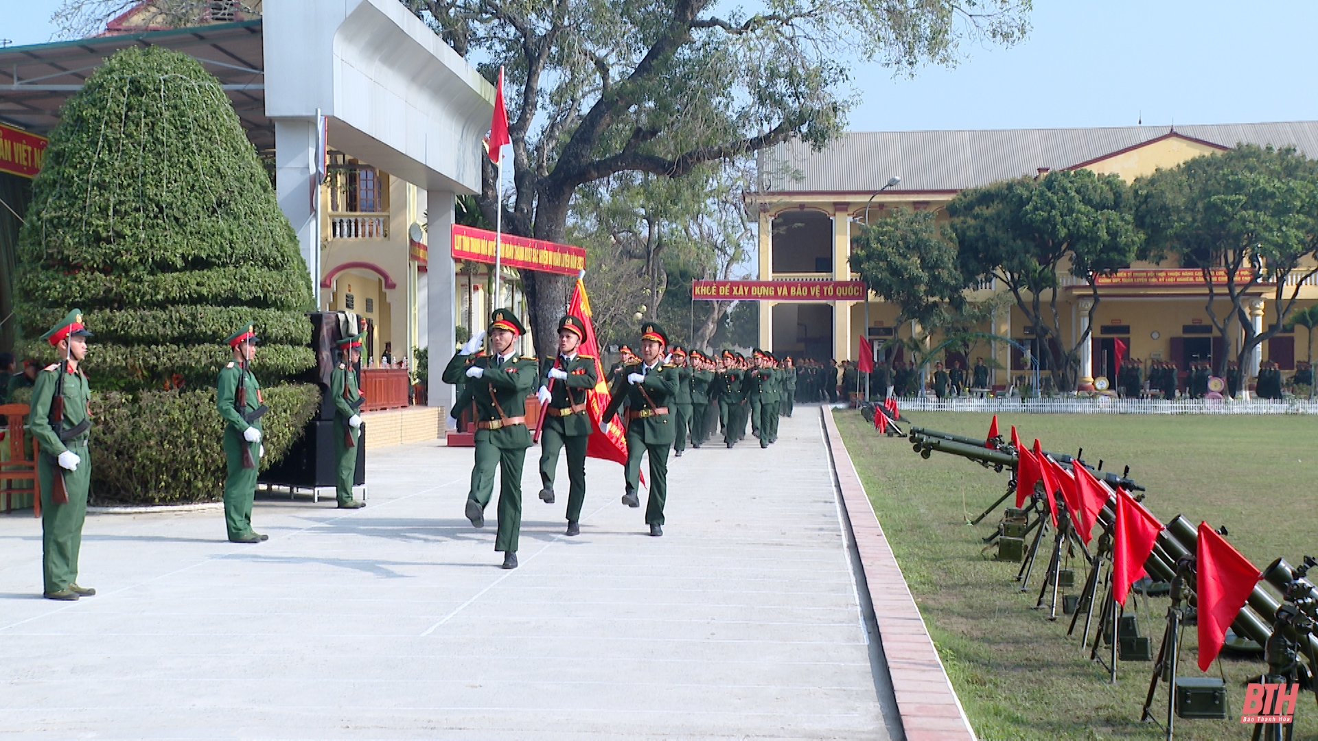 Lực lượng vũ trang Thanh Hóa ra quân huấn luyện năm 2023