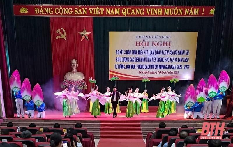 Yên Định biểu dương các điển hình tiên tiến trong học tập và làm theo tư tưởng, đạo đức, phong cách Hồ Chí Minh