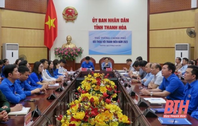 Thủ tướng Chính phủ Phạm Minh Chính đối thoại với thanh niên