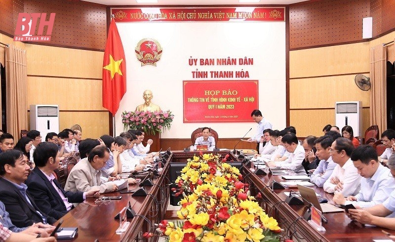 UBND tỉnh họp báo thường kỳ quý I-2023