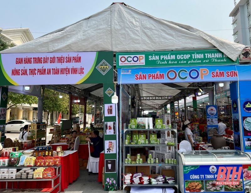 Đặc sắc các gian hàng trưng bày, quảng bá sản phẩm OCOP