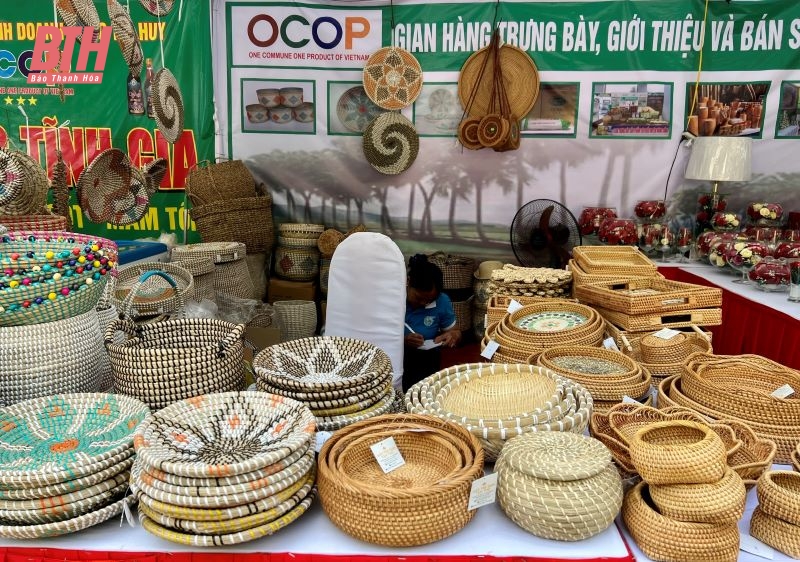 Đặc sắc các gian hàng trưng bày, quảng bá sản phẩm OCOP