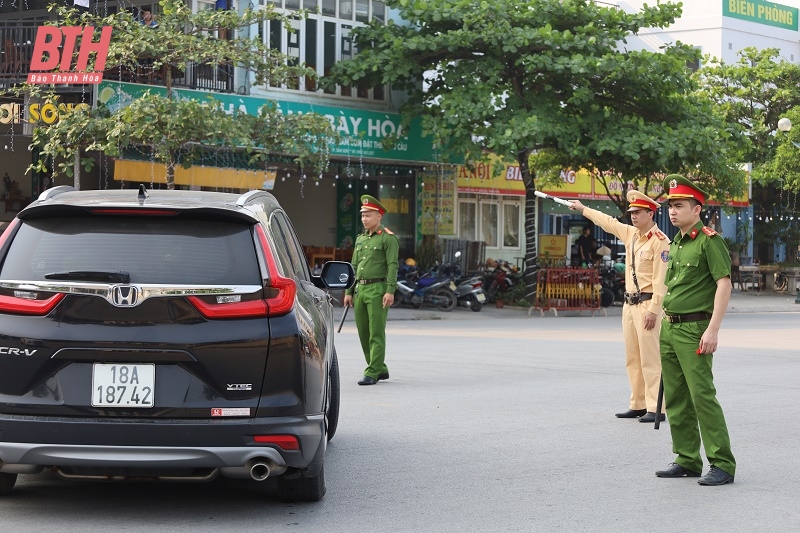 Đảm bảo ANTT, ATGT cho người dân và du khách 