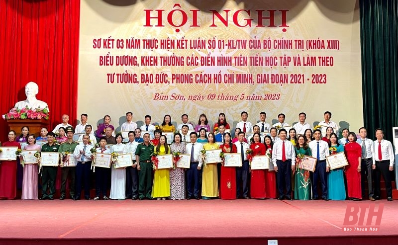 Thị ủy Bỉm Sơn sơ kết 3 năm thực hiện Kết luận số 01-KL/TW của Bộ Chính trị (khóa XIII)