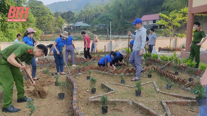 Các cấp Hội phụ nữ: Nhiều công trình, phần việc báo công dâng Bác