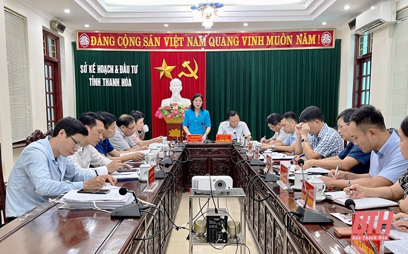 Thông qua dự thảo Báo cáo kiểm tra công tác lãnh đạo, chỉ đạo thực hiện Nghị quyết số 25-NQ/TW đối với Đảng ủy, tập thể lãnh đạo Sở Kế hoạch và Đầu tư