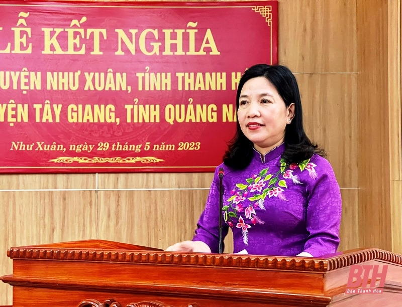 Lễ kết nghĩa giữa huyện Như Xuân, tỉnh Thanh Hóa và huyện Tây Giang, tỉnh Quảng Nam