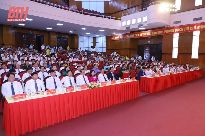 Thanh Hóa kỷ niệm trọng thể 75 năm ngày Chủ tịch Hồ Chí Minh ra Lời kêu gọi thi đua ái quốc và sơ kết 3 năm thực hiện Kết luận số 01-KL/TW của Bộ Chính trị