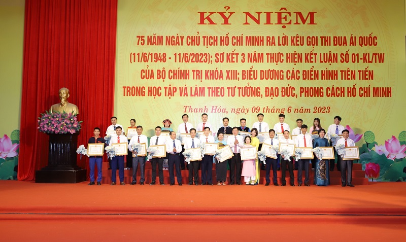 Thanh Hóa kỷ niệm trọng thể 75 năm ngày Chủ tịch Hồ Chí Minh ra Lời kêu gọi thi đua ái quốc và sơ kết 3 năm thực hiện Kết luận số 01-KL/TW của Bộ Chính trị