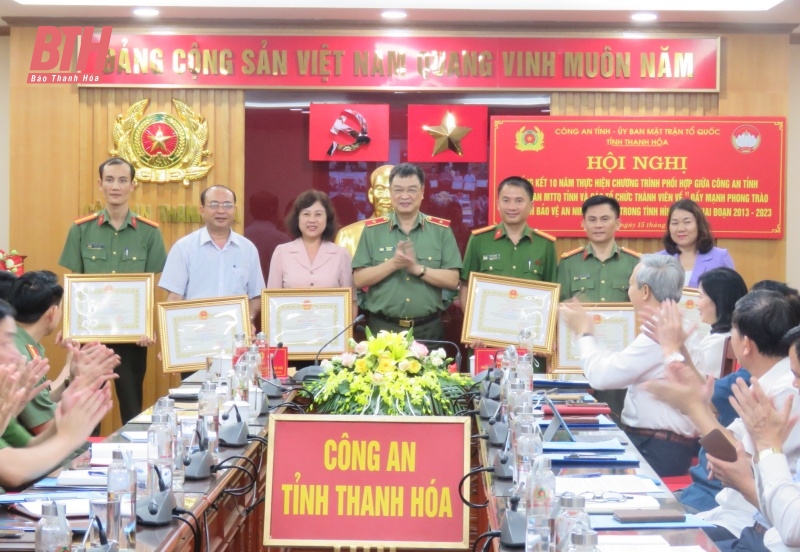 Đẩy mạnh phong trào toàn dân bảo vệ an ninh Tổ quốc trong tình hình mới