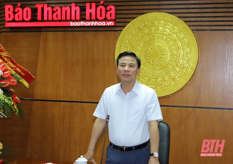 Bí thư Tỉnh ủy Đỗ Trọng Hưng chúc mừng Báo Thanh Hóa và Đài Phát thanh và Truyền hình Thanh Hóa nhân Ngày Báo chí cách mạng Việt Nam