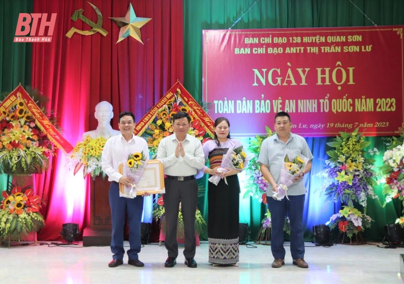 Phó Chủ tịch Thường trực UBND tỉnh Nguyễn Văn Thi dự “Ngày hội toàn dân bảo vệ an ninh Tổ quốc năm 2023” tại thị trấn Sơn Lư