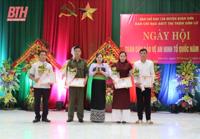 Phó Chủ tịch Thường trực UBND tỉnh Nguyễn Văn Thi dự “Ngày hội toàn dân bảo vệ an ninh Tổ quốc năm 2023” tại thị trấn Sơn Lư