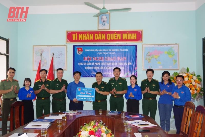 Giao ban công tác Đoàn và phong trào thanh niên cụm trực thuộc