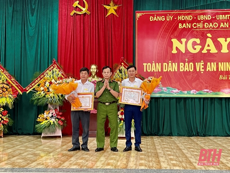 Trưởng Ban Dân vận Tỉnh ủy, Chủ tịch Ủy ban MTTQ tỉnh Phạm Thị Thanh Thủy dự Ngày hội Toàn dân bảo vệ an ninh Tổ quốc tại xã Bãi Trành