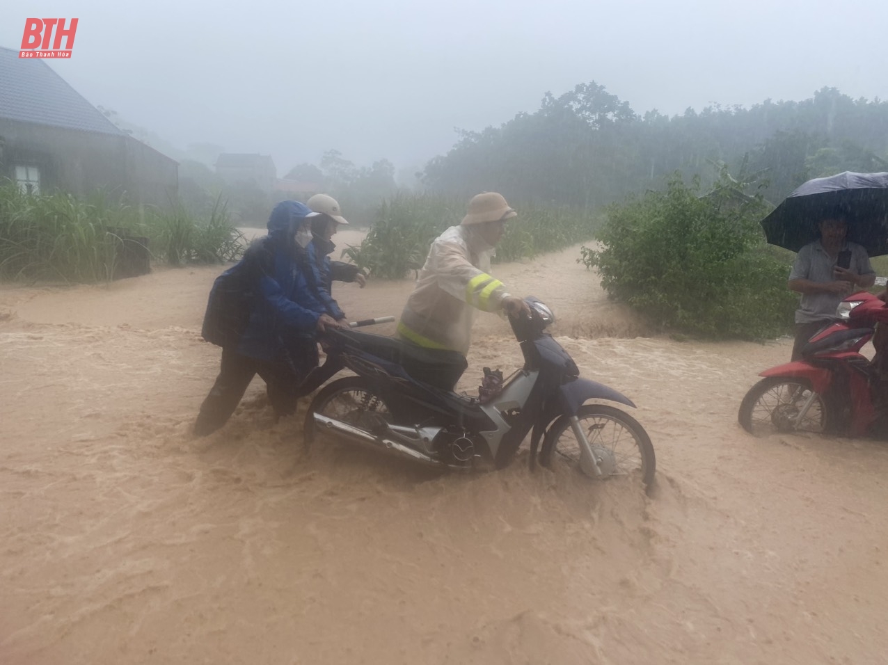 Tình hình thiệt hại và công tác triển khai, ứng phó với mưa lũ trên địa bàn tỉnh Thanh Hóa