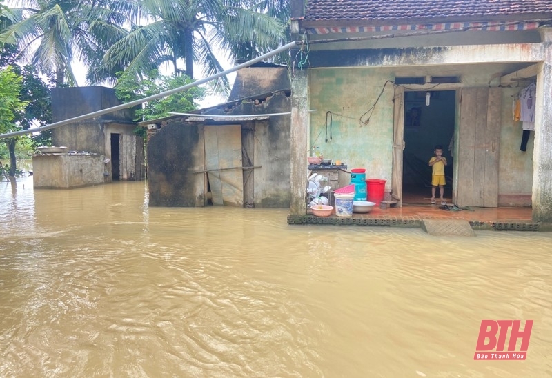 Cập nhật mưa lũ ngày 29-9: Bộ Chỉ huy BĐBP tỉnh cử 102 cán bộ, chiến sĩ giúp dân