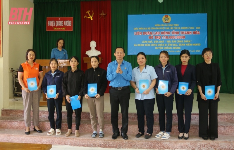 LĐLĐ tỉnh trao kinh phí xây dựng “Mái ấm công đoàn”, tặng quà đoàn viên ốm đau, bị bệnh hiểm nghèo