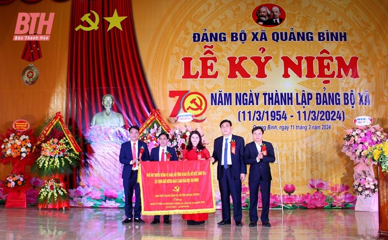 Đảng bộ xã Quảng Bình kỷ niệm 70 năm ngày thành lập 