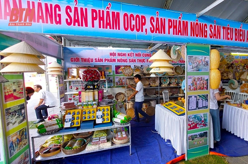 Từ nghị quyết “tam nông” đến việc tạo dựng diện mạo nông thôn hiện đại